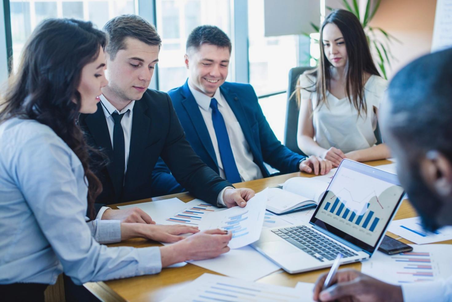 Sessão de consultoria financeira personalizada
